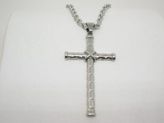 Cruz Dionisio + cadena - Acero - comprar online
