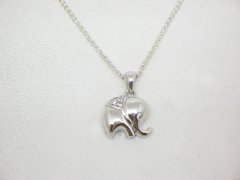 Dije Shiny Elephant + cadena - Plata