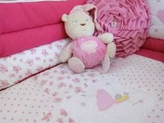 Acolchado y chichonera Hadas Fucsia en internet