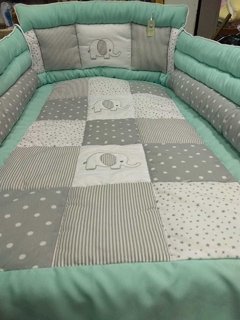Acolchado y chichonera Verde Aqua Elefante - comprar online