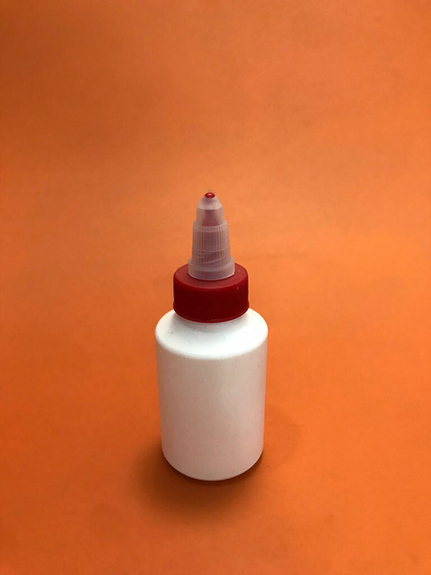BOTELLA PARA RESISTOL 60 ML CON TAPA GIRATORIA