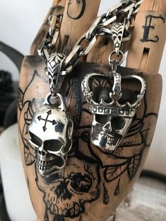 Dije Calavera con CORONA - CO&CO Joyeria & Diseño