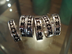 Anillo Cinta Piramide - tienda online