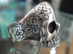 Anillo Flower Skull