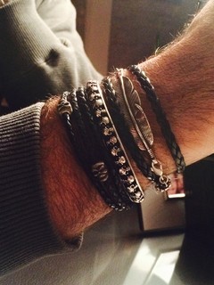 Pulsera Pluma en internet