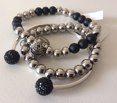 Pulsera PiEDRAS DE ACERO en internet