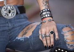 Anillo cinta calaveras grandes - CO&CO Joyeria & Diseño