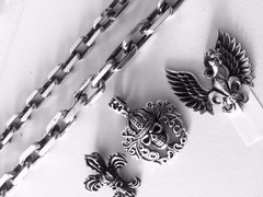 Dije Medalla Calavera Coronada - comprar online