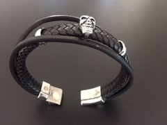 Pulsera Tres Tiras Calavera en internet