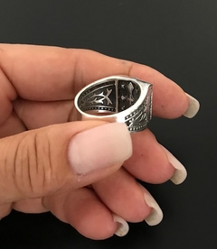 Anillo Cruz Grabada - tienda online