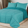 Acolchado Simil Plumon Reversible 2 Plazas Kavanagh Color Petroleo