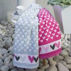 Toalla y Toallon Arco Iris 450 Jacquard Diseño Juli