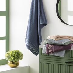 Toalla y Toallon Palette Urban Jacquard Diseño Yuna