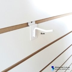 Gancho Branco Peg. Board Ø 3/16” (Linha Painel) - ( Embalagem 100 peças ) - Montar Loja