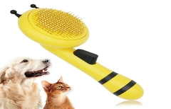 CEPILLO CON BOTON FORMA DE ABEJA