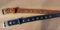 Brazalete de cuero (azul) en internet