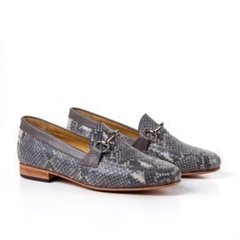 Mocasín Reptil Gris