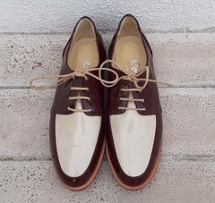 Zapatos Acordonados Combinados bordó y nude - comprar online