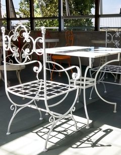 Juego de Mesa "Vera" Mármol de Carrara + 2 Sillones "Lui" - comprar online