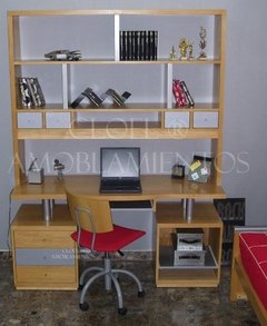 Escritorio GEMET c/ alzada - Linea madera