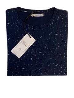 Remera de hombre estampada en internet