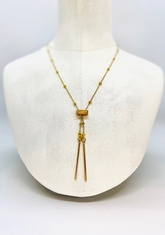 Art. 21401 Collar corbatero corto gold