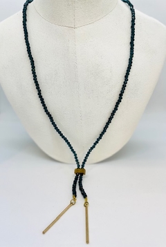 Art.20101 Collar corbatero vidrios azul.