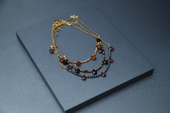 Art.2309 Collar gemitas Colette gold, vino, ambar, negro, verde y lila.