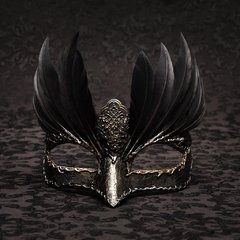 Black Eyes Crown