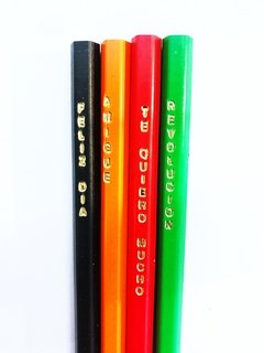 Feliz dia amigue.Revolucion - comprar online
