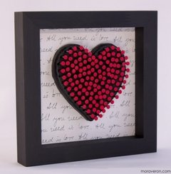 cuadro corazon con clavitos mora veron