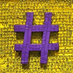 Hashtag violeta y amarillo - comprar online
