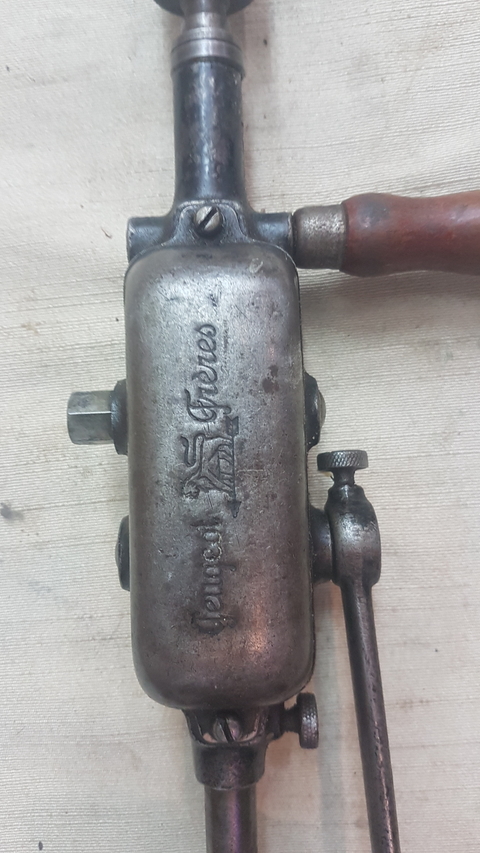 Antiguo Taladrado Peugeot Francés Original en Acero y Madera - comprar online