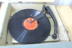 Radio Tocadisco Philco Tipo Valija Funcionando Perfecto - comprar online