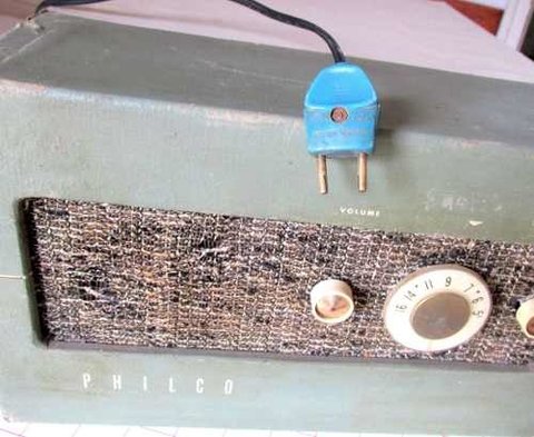 Radio Tocadisco Philco Tipo Valija Funcionando Perfecto - Polo Antiguo - Antigüedades en Argentina