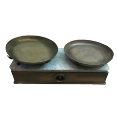 Balanza de dos platos (bronce y mármol)