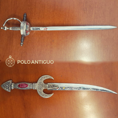 Imagen de Colección de cuchillos y dagas árabes