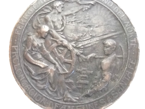 Medalla Presidencial Ferroviaria Del Ferrocarril - Polo Antiguo - Antigüedades en Argentina