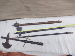 Conjunto medieval de Armas de Coleccion / replicas / ideal para colgar