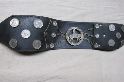 Rastra criolla de Metal blanco años 1970. Solo decorativa. en internet