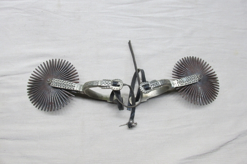 Espuelas nazarenas de metal blanco replica de Chilenas