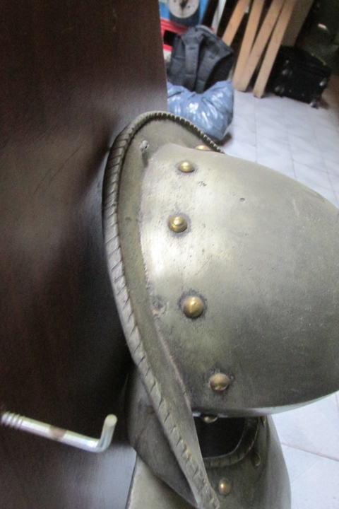 yelmo y casco corazas medieval Unica Replica Noble con Panopla de Madera - tienda online