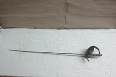 Florete de Esgrima Antiguo Frances Cazoleta De Hierro, Madera y Piel de Mantarraya