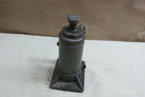 antiguo Crique Hidraulico 3T Del Fabro Industria Argentina Original Raro - Polo Antiguo - Antigüedades en Argentina