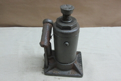 Imagen de antiguo Crique Hidraulico 3T Del Fabro Industria Argentina Original Raro