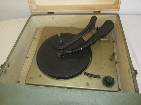 Imagen de Polo Antiguo Tocadisco Philco Y Radio Año 1940 Valvular