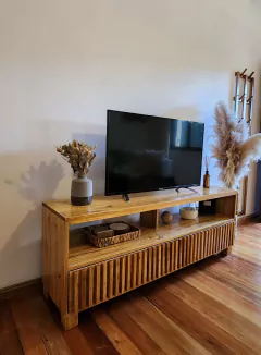 Mesa de TV varillado ALAMO en internet