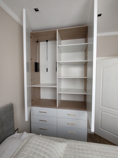 Ropero - Placard (Amoblamiento a medida) - comprar online