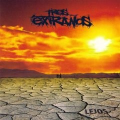 Tres Extraños - Lejos