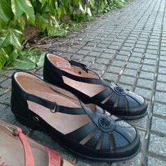 Cuero Negro - comprar online